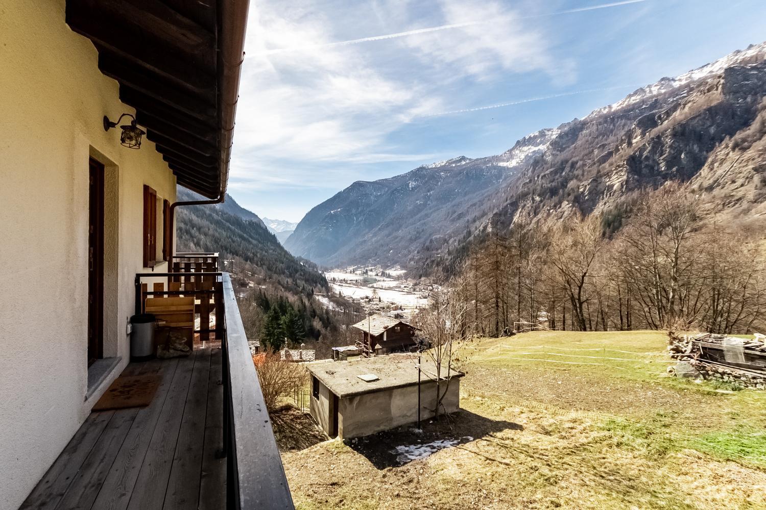 Relax & Sports -Cervinia- Maison Valtournenche Exterior photo