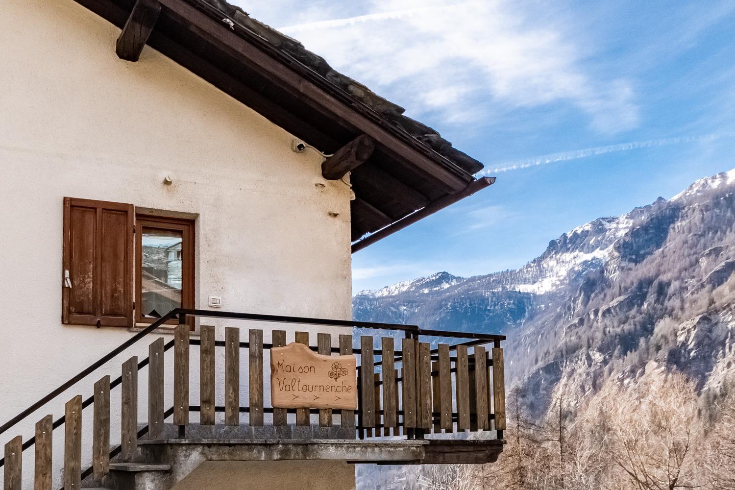 Relax & Sports -Cervinia- Maison Valtournenche Exterior photo